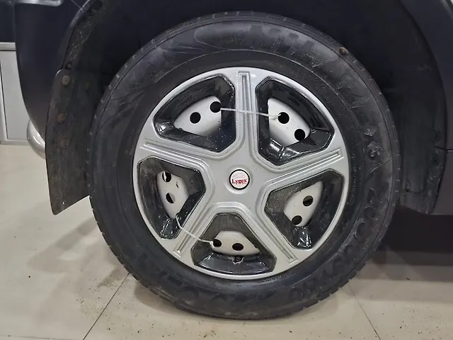 Used Mahindra XUV300 [2019-2024] W4 1.5 Diesel in Muzaffarpur