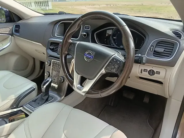 Used Volvo V40 Cross Country [2013-2016] D3 Inscription in Kolkata