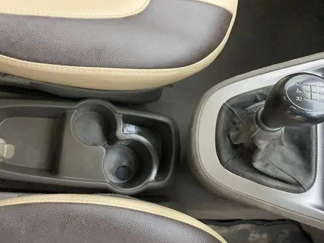 Used Hyundai i10 [2010-2017] 1.1L iRDE Magna Special Edition in Ahmedabad