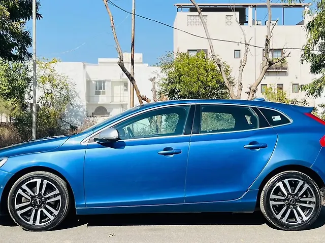 Used Volvo V40 [2016-2019] D3 R-Design in Jaipur