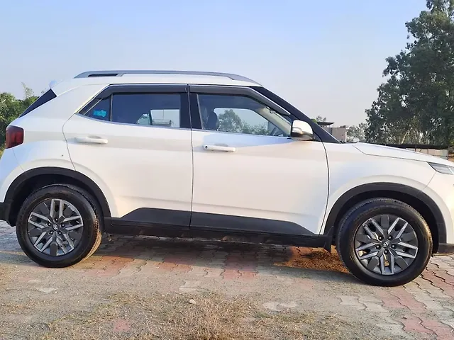 Used Hyundai Venue [2023-2025] SX 1.5 Diesel in Rudrapur