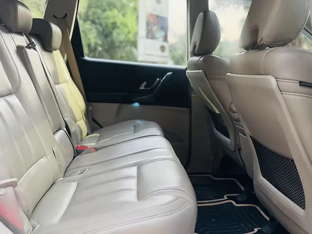 Used Mahindra XUV500 [2015-2018] W10 AWD AT in Thane