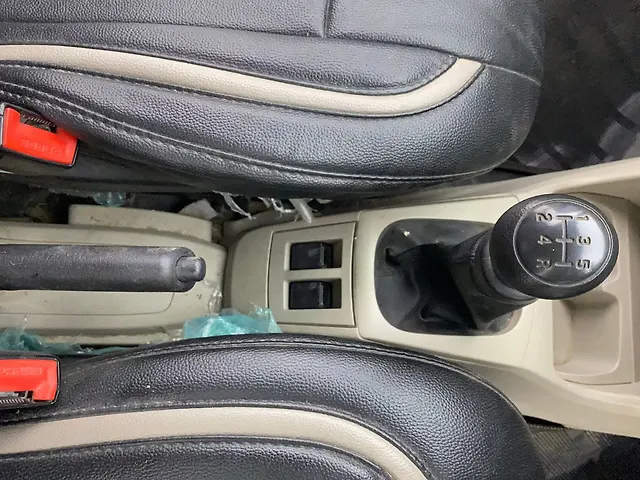 Used Maruti Suzuki Alto 800 LXi (O) in Ahmedabad Used Maruti Suzuki Alto 800 LXi (O) in Ahmedabad