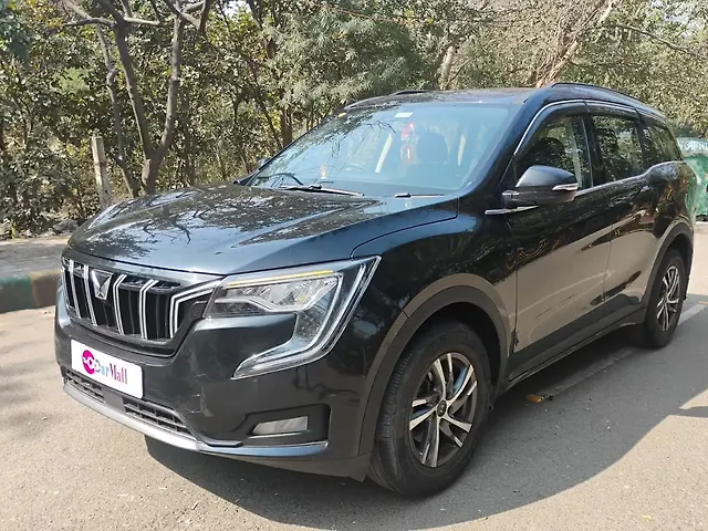 Used Mahindra Old Generation XUV700 AX5 2WD Diesel 2.2L Turbo Manual 7 STR in Agra