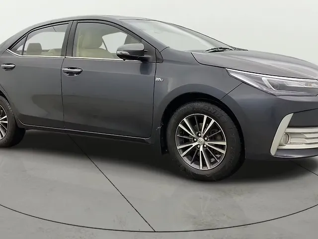 Used 2017 Toyota Corolla Altis in Delhi