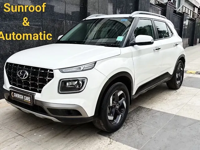 Used 2021 Hyundai Venue in Delhi
