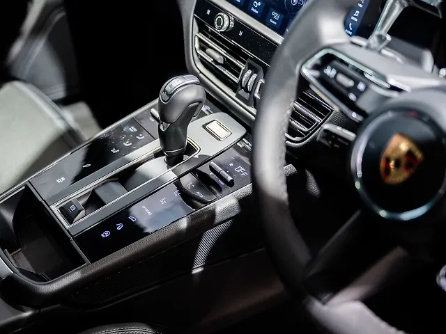 Used Porsche Macan Base in Mumbai