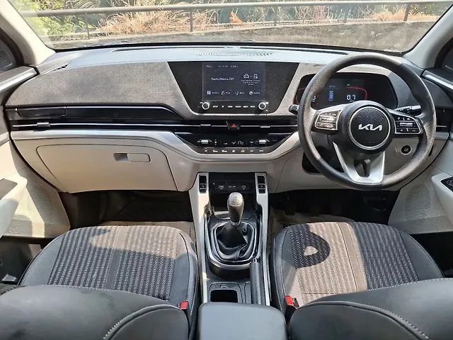 Used Kia Carens [2022-2023] Prestige Plus 1.5 Diesel MT 7 STR in Mumbai