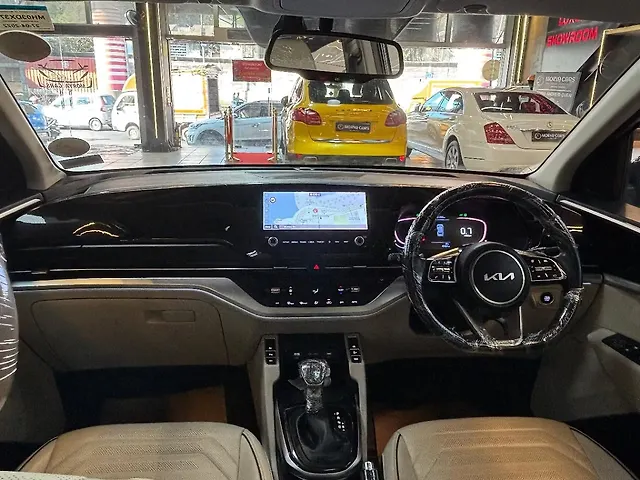 Used Kia Carens [2022-2023] Luxury Plus 1.5 Diesel AT 6 STR in Mumbai