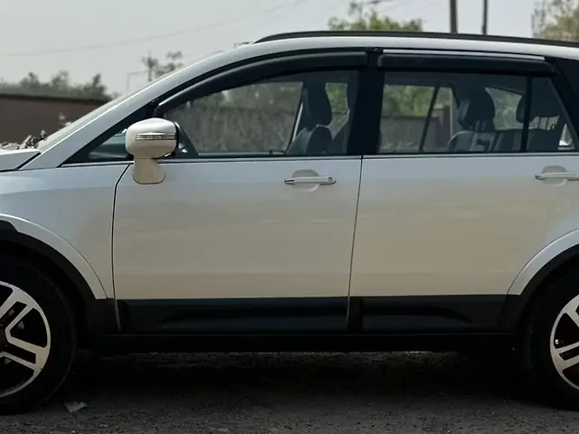 Used Tata Hexa [2017-2019] XTA 4x2 7 STR in Chandigarh