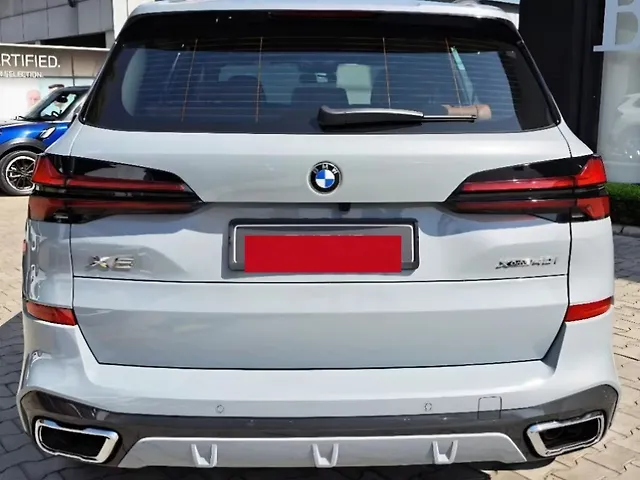 Used BMW X5 xDrive40i M Sport in Meerut