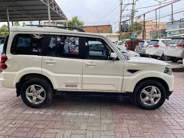 Used Mahindra Scorpio 2021 S9 2WD 7 STR in Lucknow