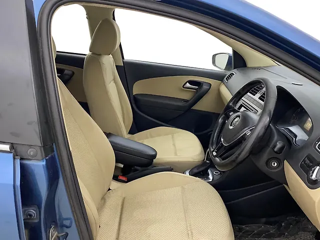 Used Volkswagen Ameo Highline Plus 1.5L AT (D)16 Alloy in Dombivali