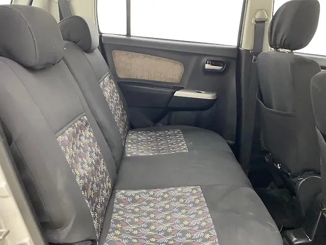 Used Maruti Suzuki Wagon R 1.0 [2014-2019] VXI in Ahmedabad