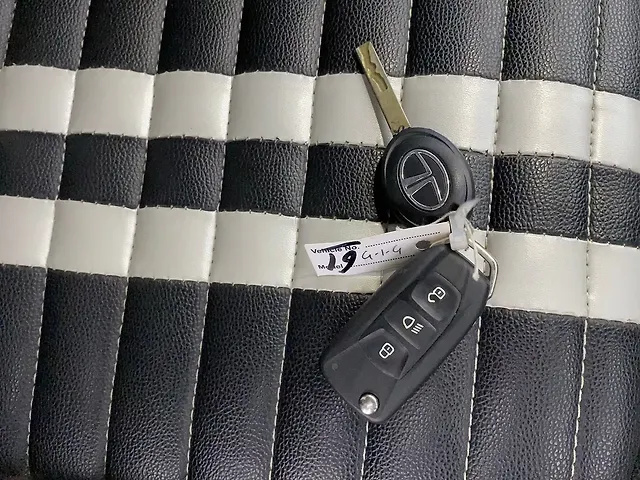 Used Tata Nexon [2020-2023] XM (S) [2020-2023] in Delhi