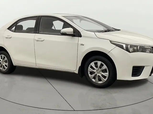 Used 2015 Toyota Corolla Altis in Delhi