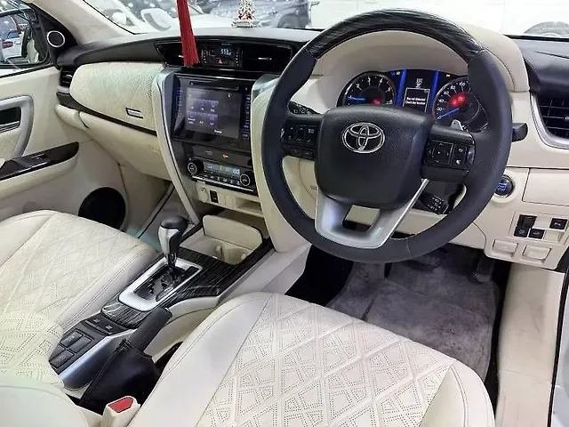 Used Toyota Fortuner [2016-2021] 2.8 4x2 AT [2016-2020] in Hyderabad