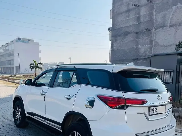 Used Toyota Fortuner [2016-2021] 2.8 4x2 MT [2016-2020] in Chandigarh