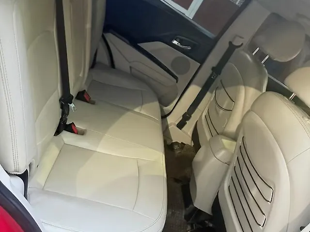 Used Mahindra XUV300 [2019-2024] W8 (O) 1.5 Diesel [2020] in Hyderabad