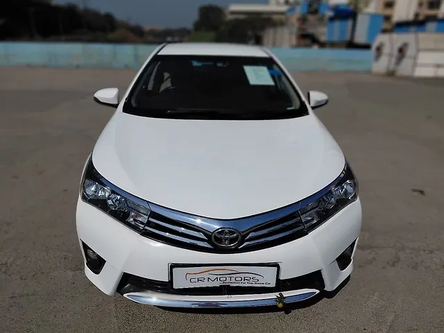Used 2015 Toyota Corolla Altis in Mumbai
