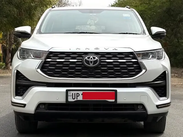 Used 2024 Toyota Innova Hycross in Delhi Used 2024 Toyota Innova Hycross in Delhi