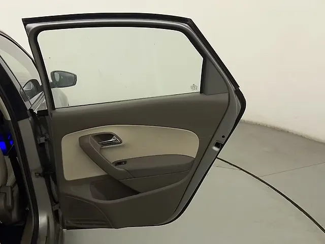 Used Skoda Rapid [2015-2016] 1.5 TDI CR Style Plus AT in Mumbai