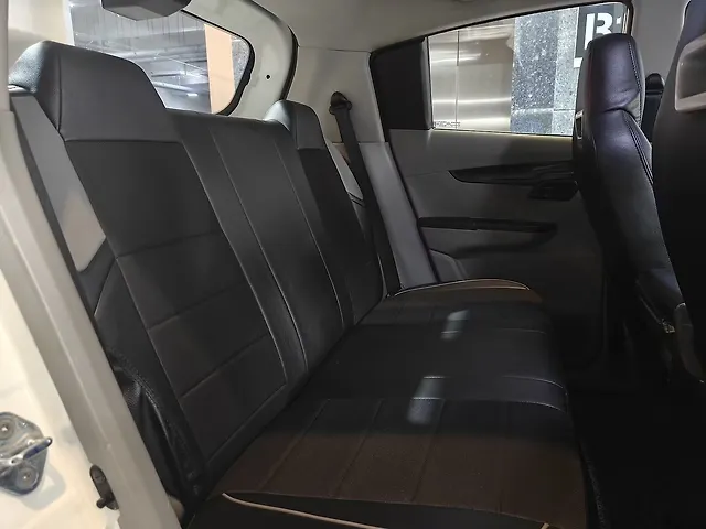 Used Mahindra KUV100 [2016-2017] K4 Plus 6 STR in Ahmedabad