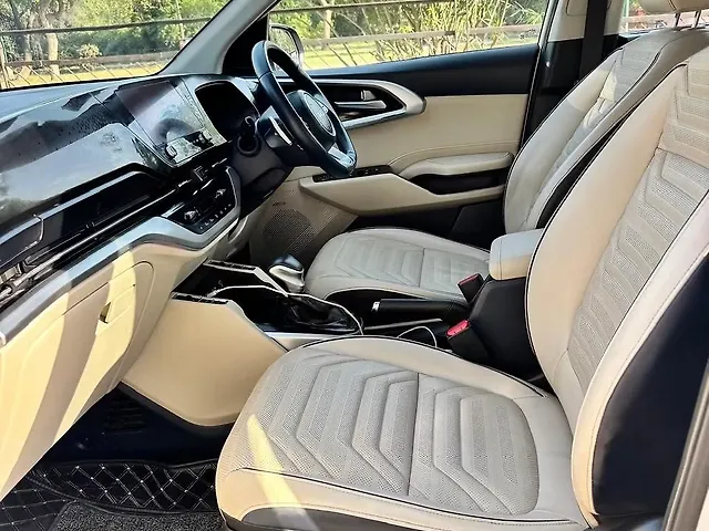 Used Kia Carens [2022-2023] Luxury Plus 1.5 Diesel AT 6 STR in Chandigarh