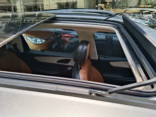 Used Mahindra Old Generation XUV700 AX5 2WD Diesel 2.2L Turbo Manual 7 STR in Bangalore