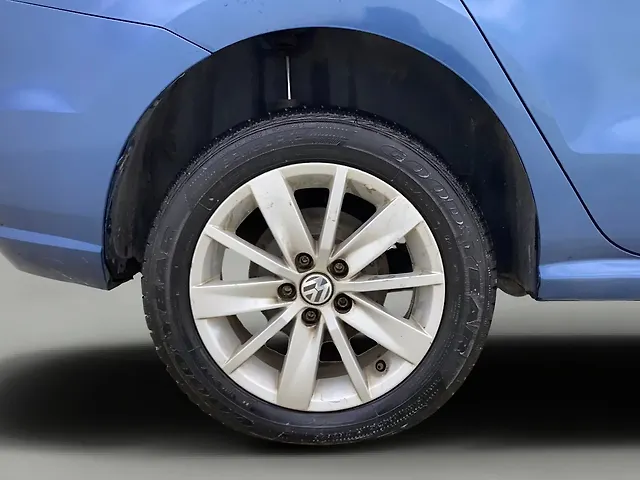 Used Volkswagen Ameo Highline1.2L (P) [2016-2018] in Dombivali