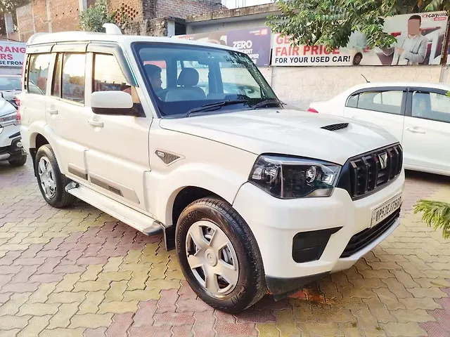 Used Mahindra Scorpio S Diesel Turbo Manual 7 STR in Gorakhpur