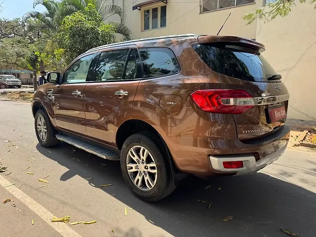 Used Ford Endeavour [2016-2019] Titanium 3.2 4x4 AT in Bangalore