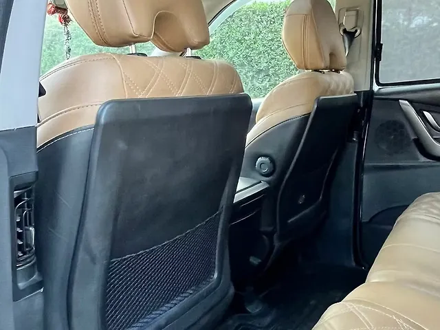 Used Mahindra XUV500 W9 [2018-2020] in Chandigarh