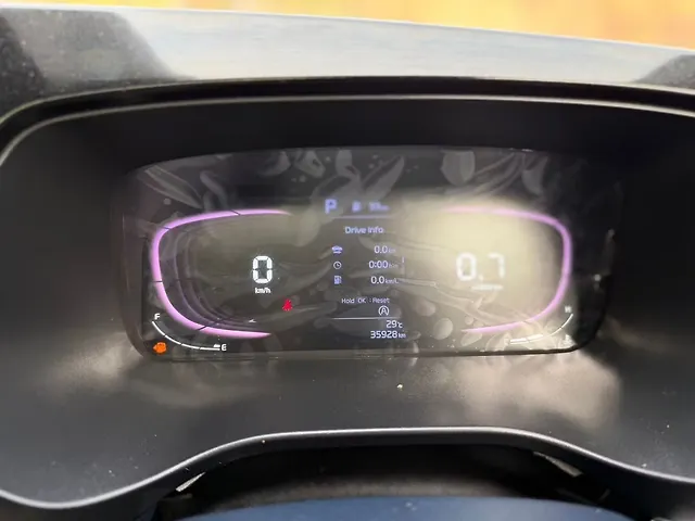 Used Kia Carens [2023-2024] Luxury (O)1.5 Turbo Petrol DCT 7 STR [2023-2024] in Mumbai