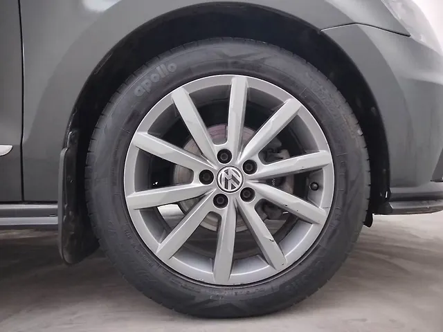 Used Volkswagen Vento Highline Plus 1.0L TSI Automatic in Coimbatore