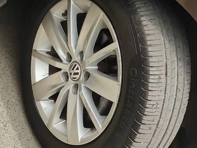 Used Volkswagen Ameo Highline Plus 1.5L AT (D)16 Alloy in Mumbai