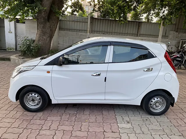 Used Hyundai Eon Era + in Lucknow