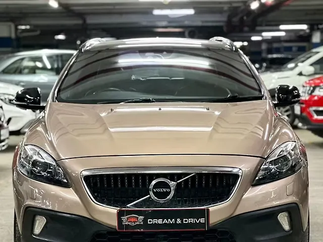 Used 2015 Volvo V40 in Mumbai