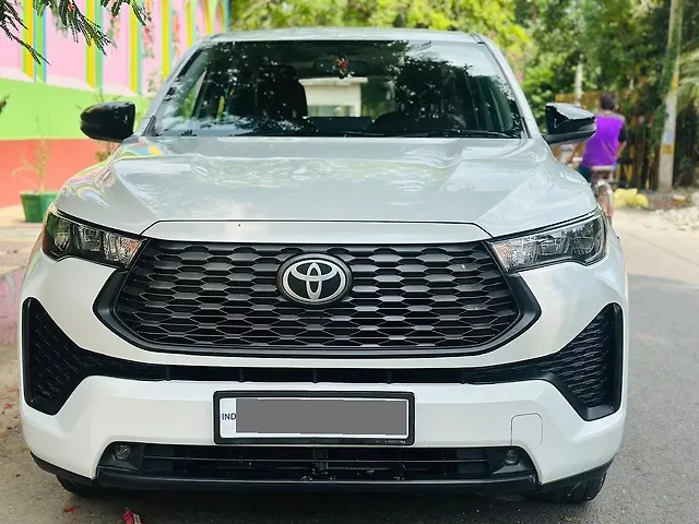 Used 2023 Toyota Innova Hycross in Delhi Used 2023 Toyota Innova Hycross in Delhi