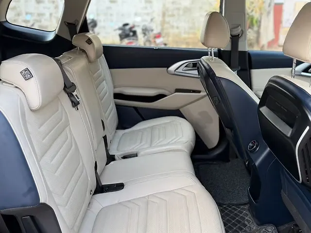 Used Kia Carens [2023-2024] Luxury (O)1.5 Turbo Petrol DCT 7 STR [2023-2024] in Mumbai