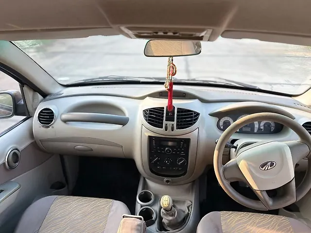 Used Mahindra Quanto [2012-2016] C6 in Bhopal
