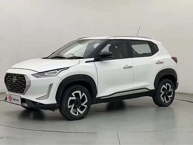 Used 2022 Nissan Magnite in Mumbai
