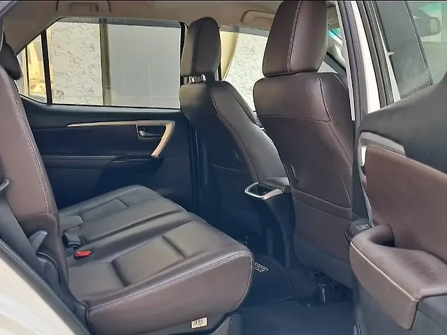 Used Toyota Fortuner [2016-2021] 2.8 4x2 AT in Delhi