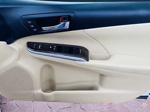 Used Toyota Camry [2015-2019] Hybrid in Lucknow