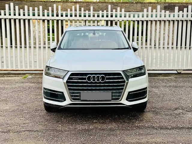 Used 2016 Audi Q7 in Delhi