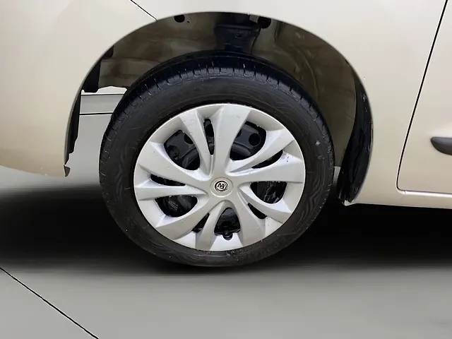 Used Maruti Suzuki Wagon R 1.0 [2014-2019] VXI in Ahmedabad