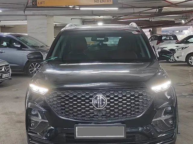 Used 2021 MG Hector Plus in Mumbai