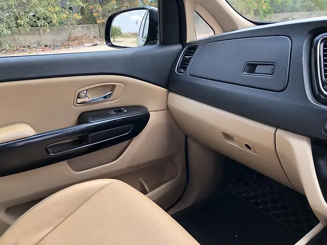 Used Kia Carnival [2020-2023] Prestige 7 STR in Delhi