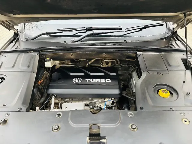 Used MG Hector [2023-2025] Sharp Pro 1.5 Turbo Petrol  CVT [2023] in Guwahati