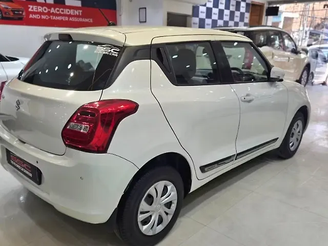 Used Maruti Suzuki Swift [2021-2024] VXi in Kanpur